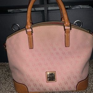 Dooney and bourke handbag/crossbody